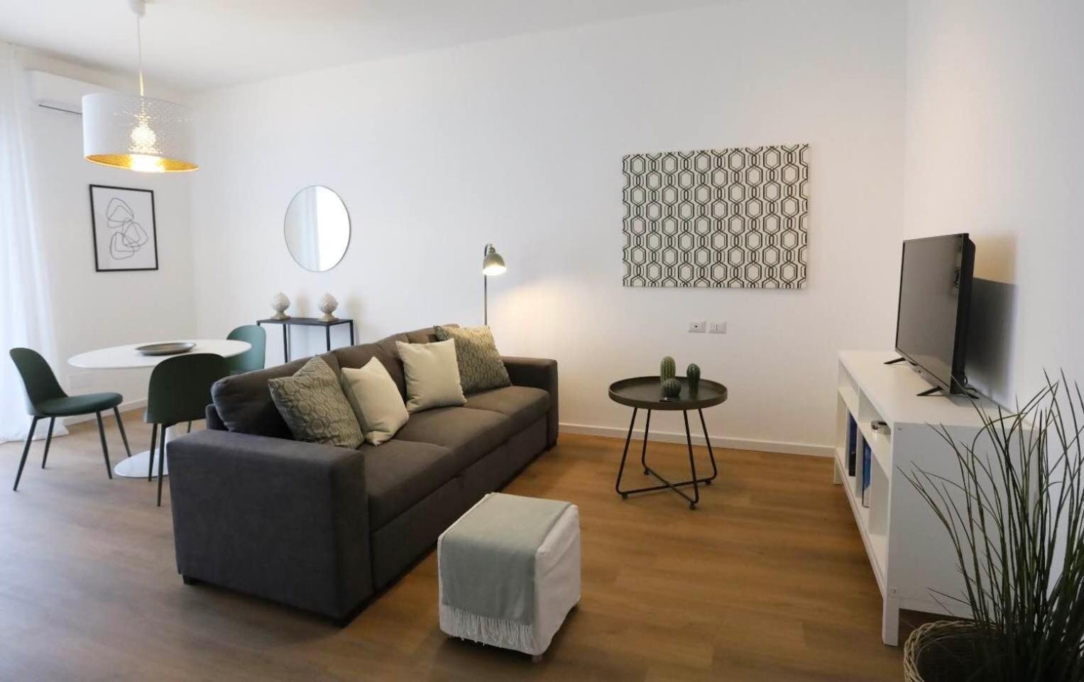 Apartamento Lapigna Valenzano Exterior foto