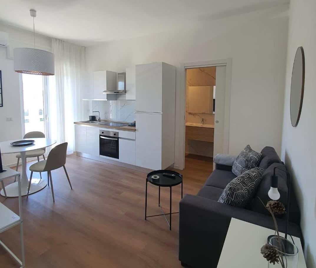 Apartamento Lapigna Valenzano Exterior foto