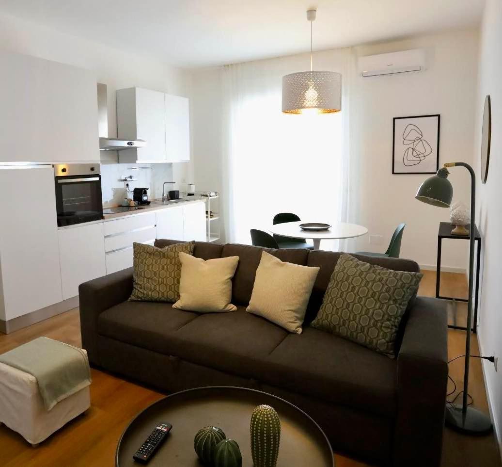 Apartamento Lapigna Valenzano Exterior foto