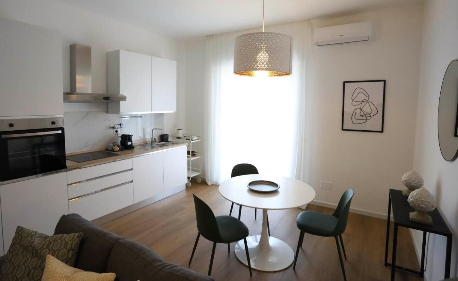 Apartamento Lapigna Valenzano Exterior foto